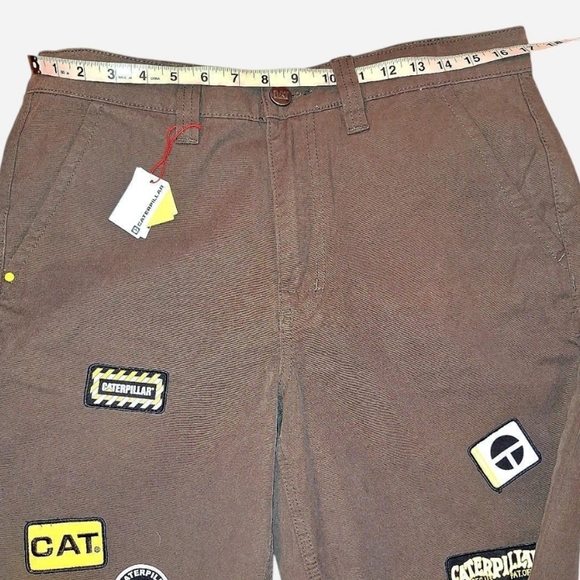 Caterpillar Men's Olive Green Cargo Pants with Patches - Picture 3 of 8